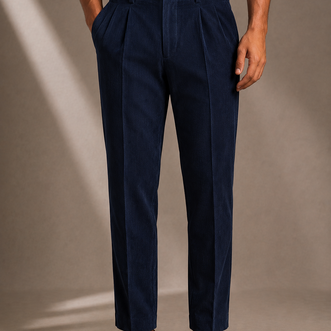 Men's Pleated Corduroy Trousers with Tapered Leg